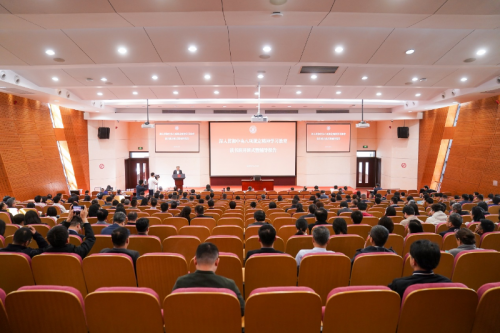 上海交通大学深入贯彻中央八项规定精神学习教育读书班开班