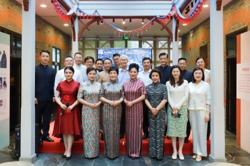苏州评弹《赫赫无名》在董浩云航运博物馆上演